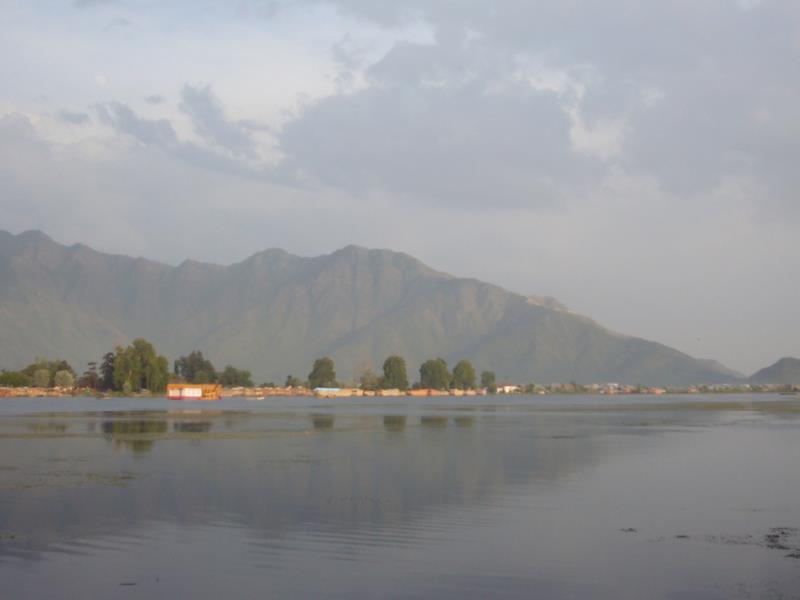 Travel - India - Kashmir - Srinagar - Nageen Lake